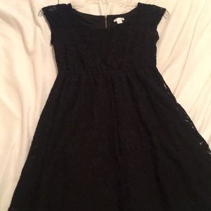 Black cap-sleeve lace dress